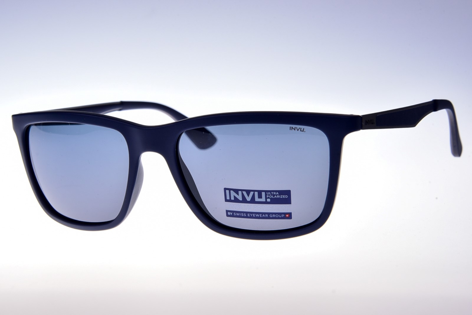 INVU. Classic B2821B - Pánske slnečné okuliare