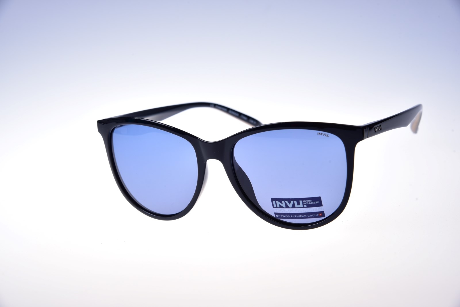 INVU. Classic B2902A - Dámske slnečné okuliare