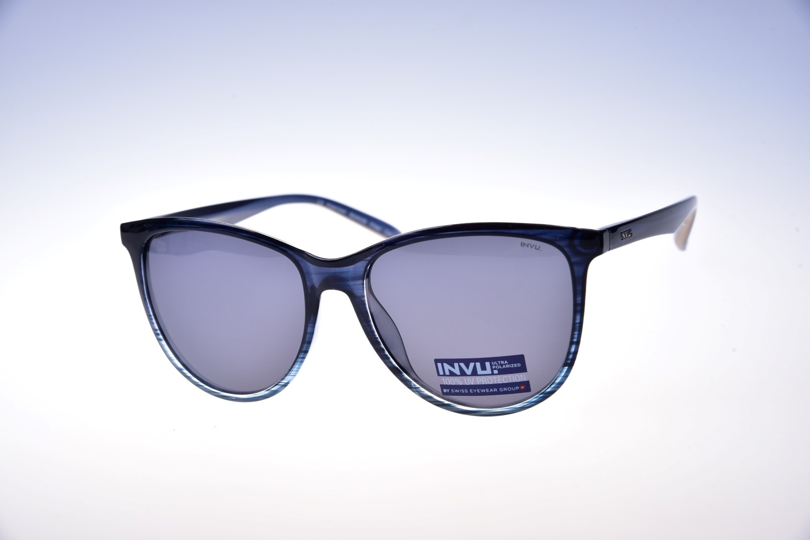 INVU. Classic B2902B - Dámske slnečné okuliare