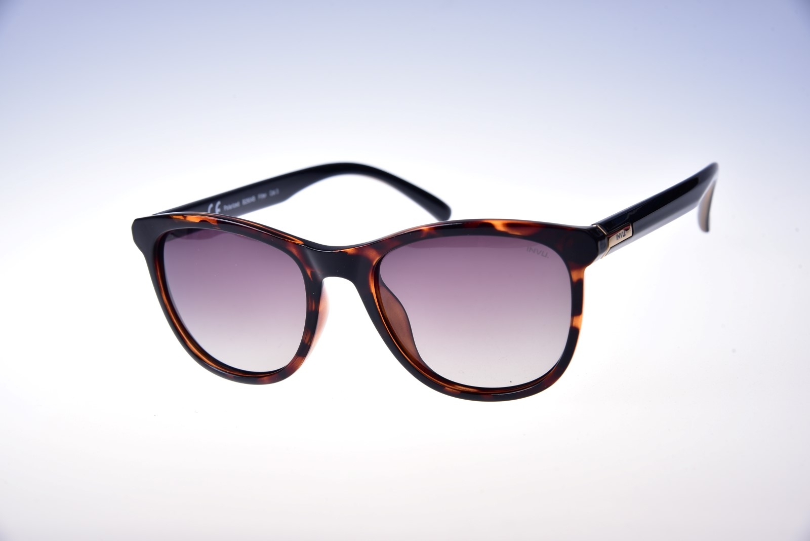 INVU. Classic B2904B - Dámske slnečné okuliare