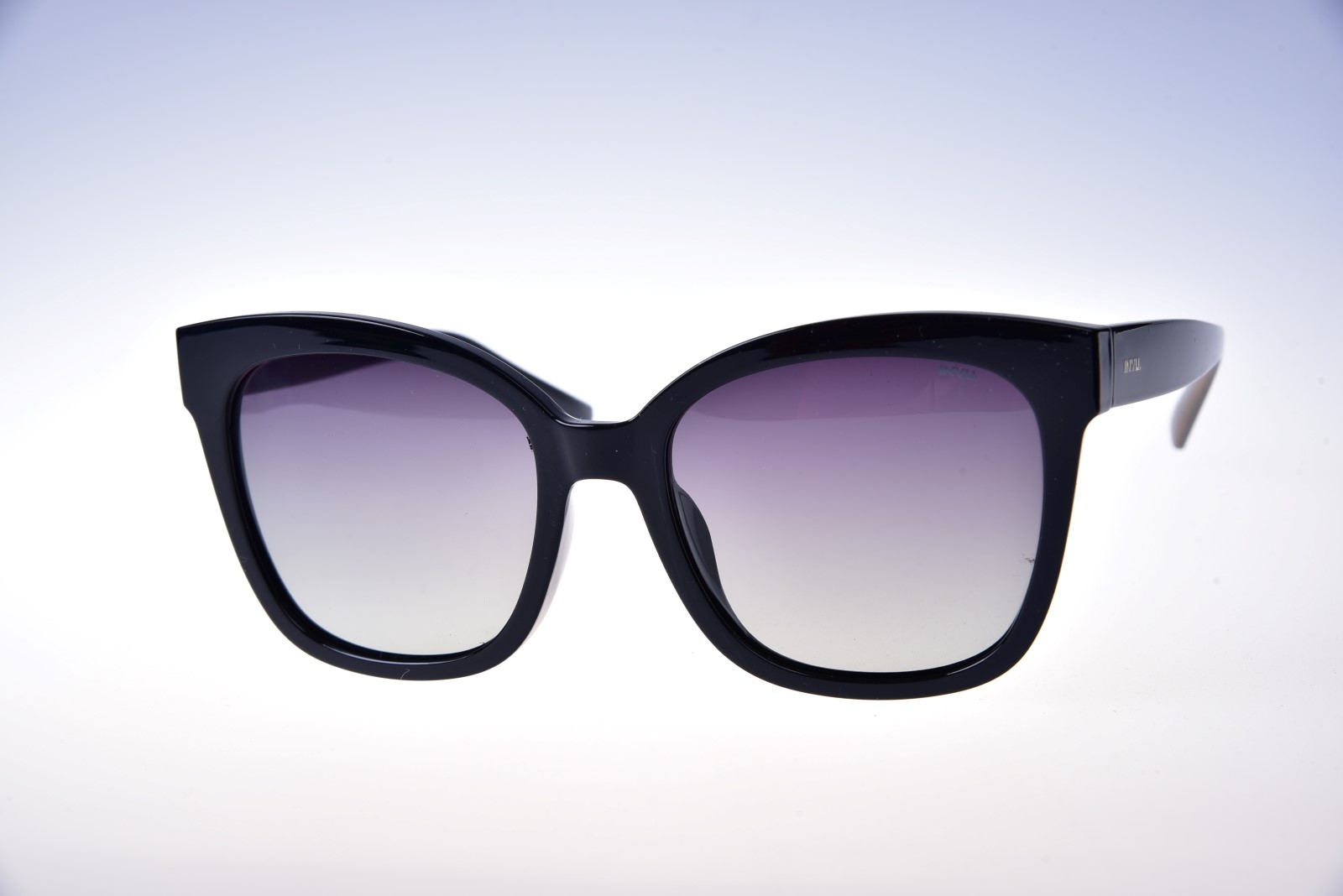 INVU. Classic B2933A - Dámske slnečné okuliare