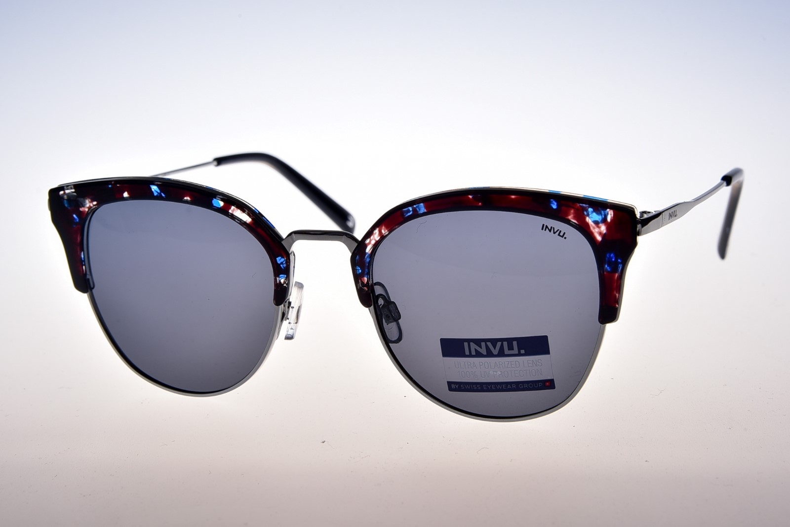 INVU.  B1017C - Dámske slnečné okuliare