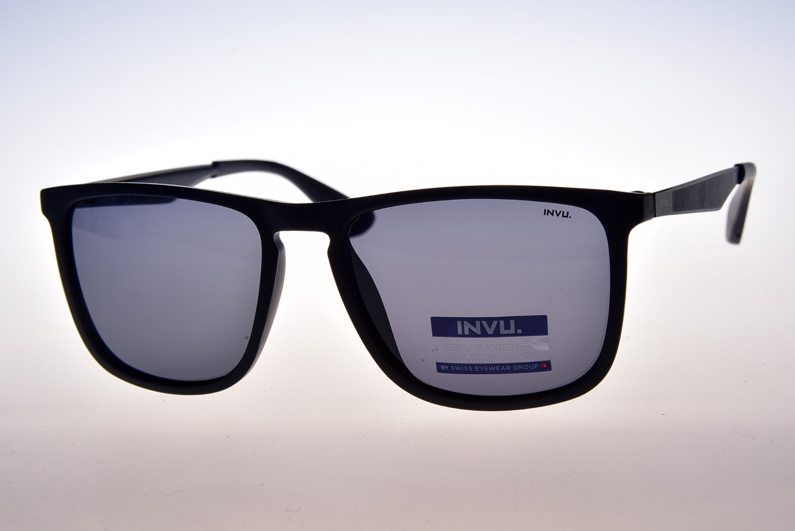 INVU.  B2001A - Pánske slnečné okuliare