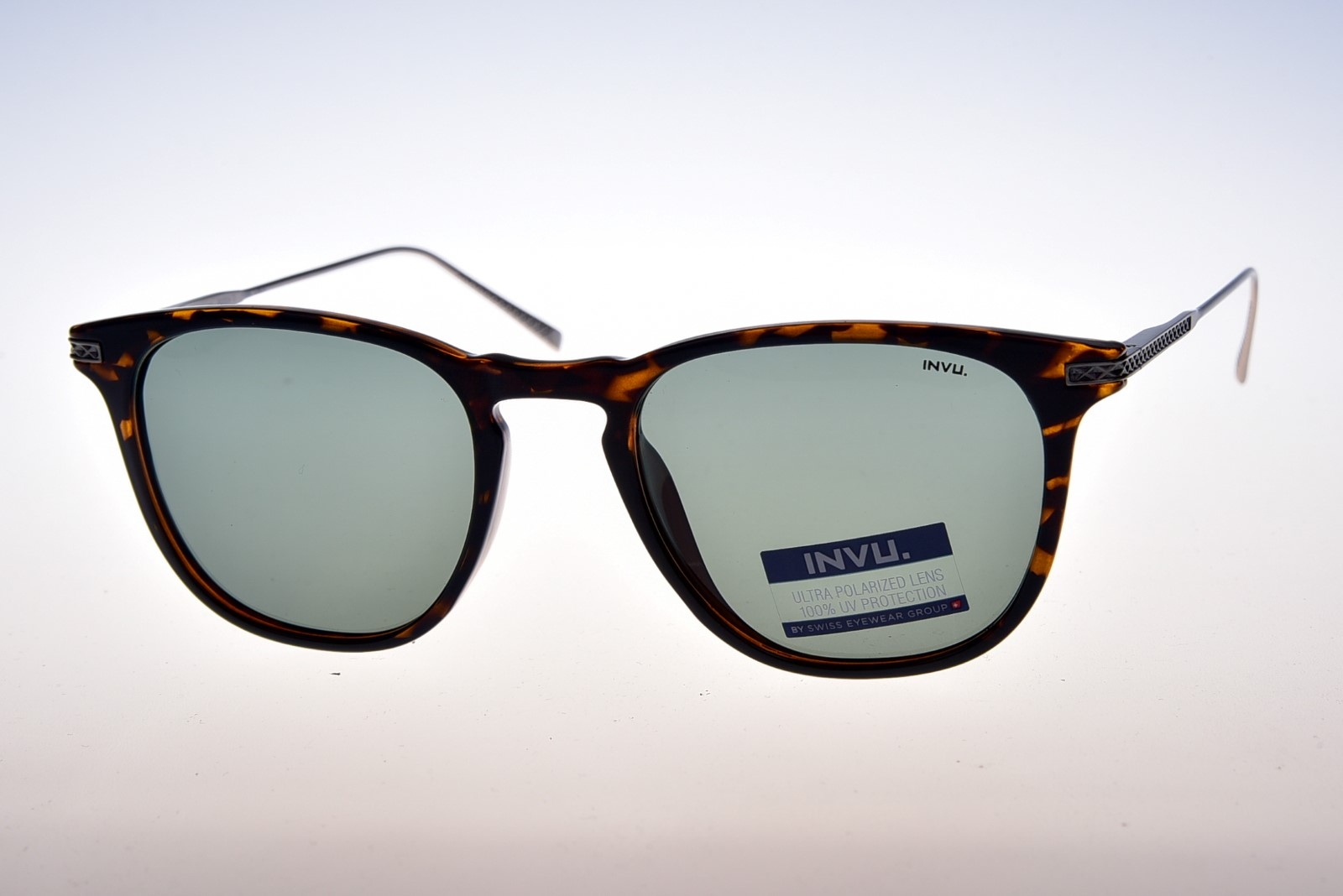 INVU.  B2004D - Pánske slnečné okuliare