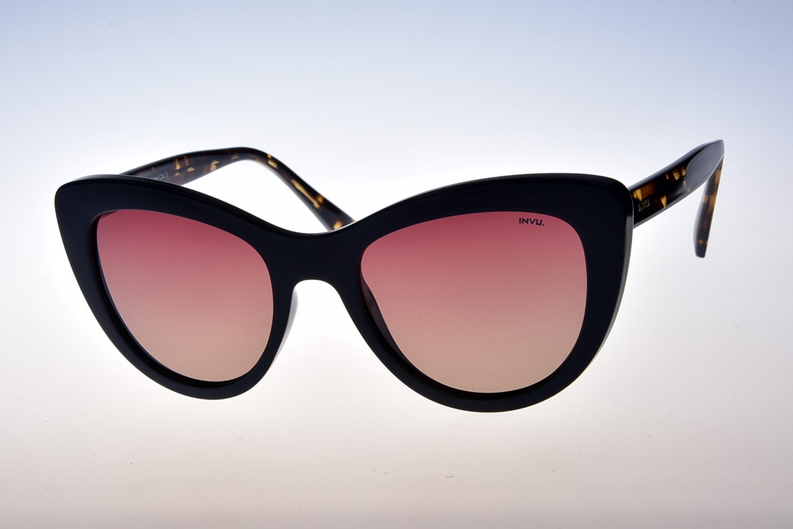 INVU. B2038A - Dámske slnečné okuliare